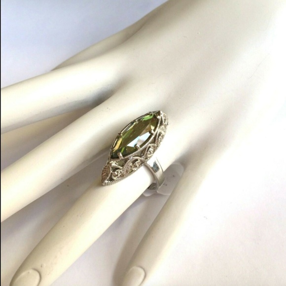 Vintage Art Deco Cocktail Ring Marquis Green Cubic Zirconia Peridot Size 9 - Picture 4 of 8